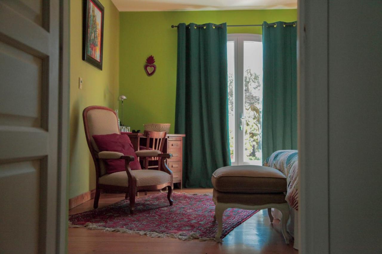 Mas Des Oursons - Chambres D'Hotes Arles Bagian luar foto